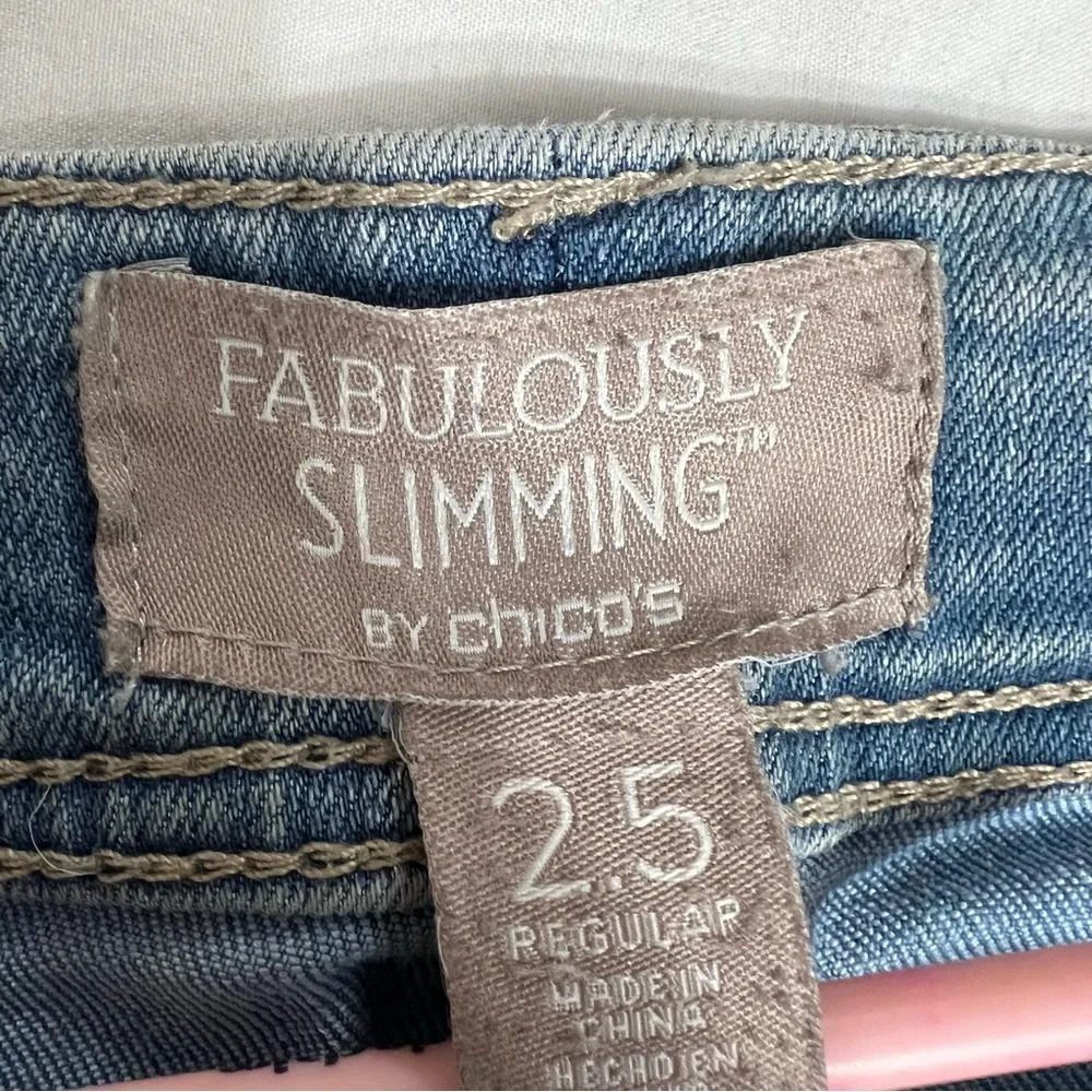 Fabulously Slimming by Chico's Women's Jeans Size 2.5 Short Straight Leg Stretch